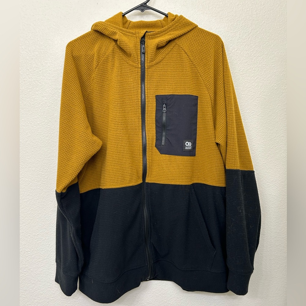 OUTDOOR RESEARCH jacket